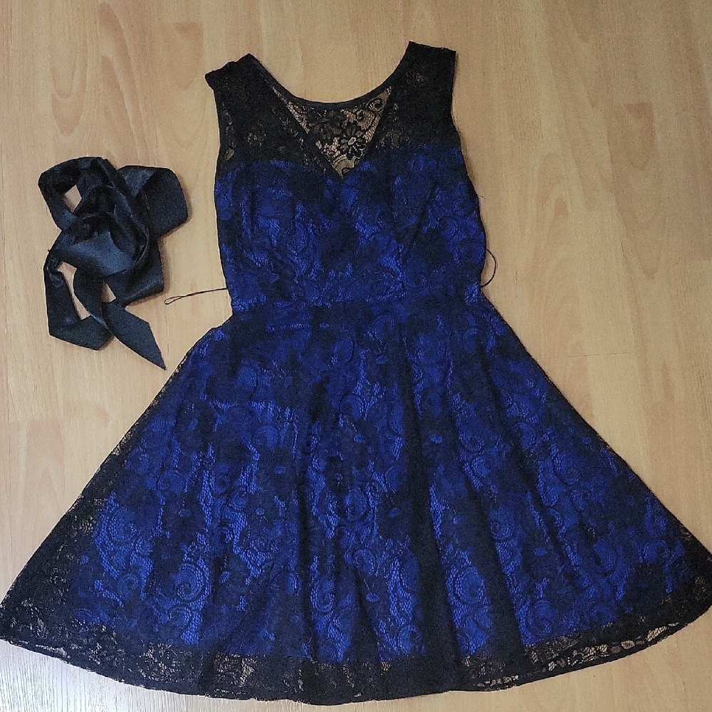 Fiesta Blue and Black Garment